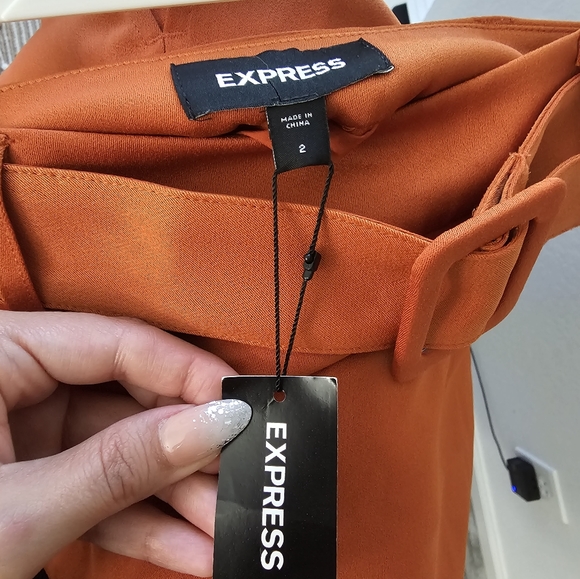 Express rust orange skirt - Picture 2 of 2